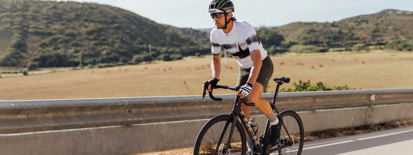 Titelseite -Helme Mountainbike Verkäufe 05